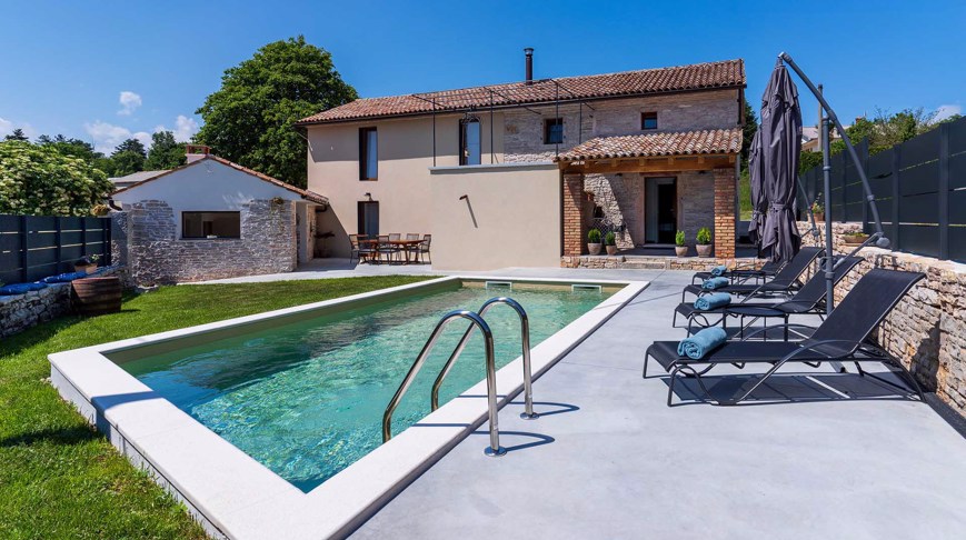 Villa No 8 04