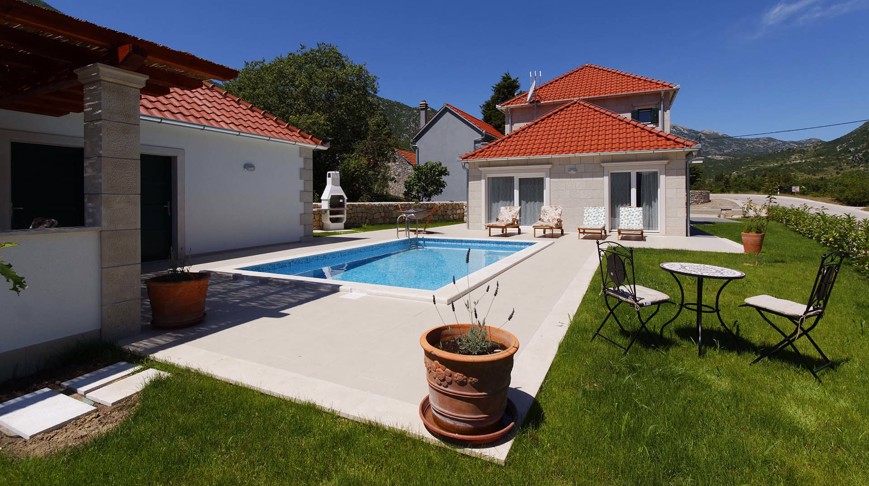 Villa Zupa 01