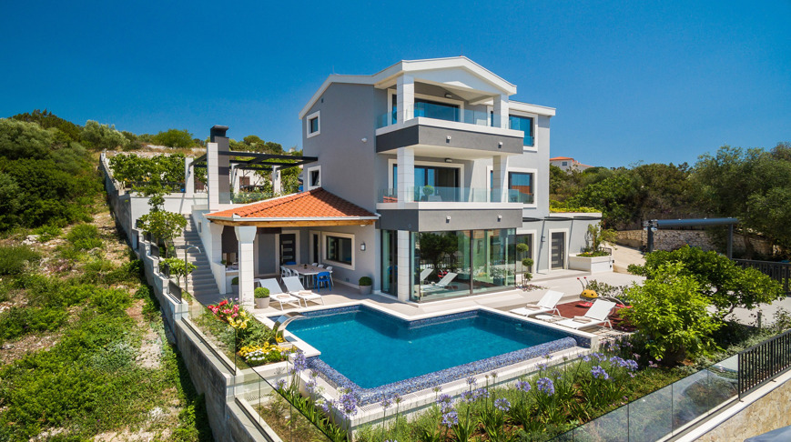 Villa Ciovo 001