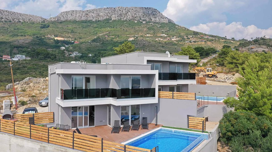 Villa Complex 01