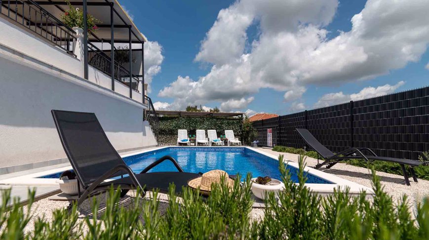 Villa Miramar 02