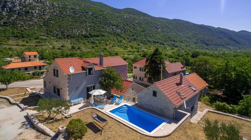 Villa Roglic 01