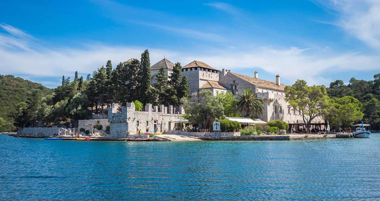 Otkrijte Netaknutu Ljepotu Nacionalnog Parka Mljet: Skriveni Dragulj Hrvatske  article image